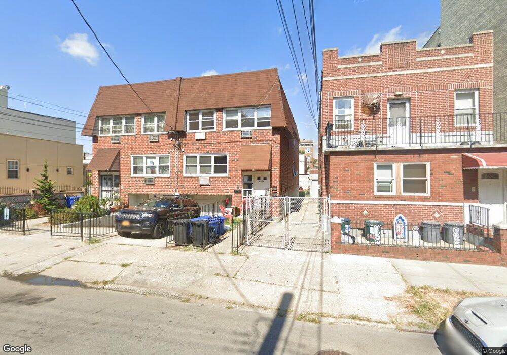 2530 44th St, Astoria, NY 11103 - photo 1