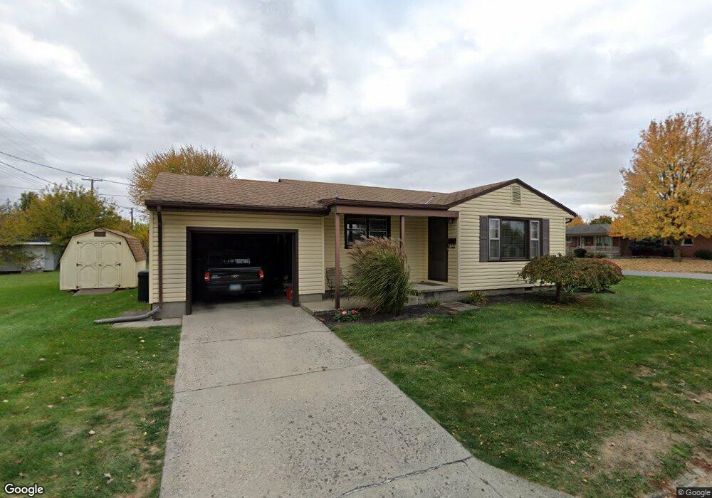 806 Park Dr, Wapakoneta, OH 45895 - photo 1