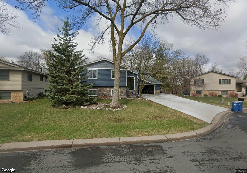 10081 Ives Ln N, Maple Grove, MN 55369 - photo 1