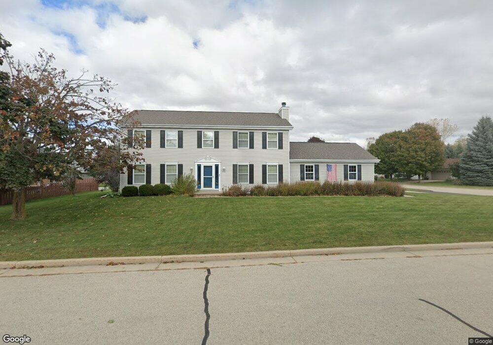 2008 W Twin Willows Dr, Appleton, WI 54914 - photo 1