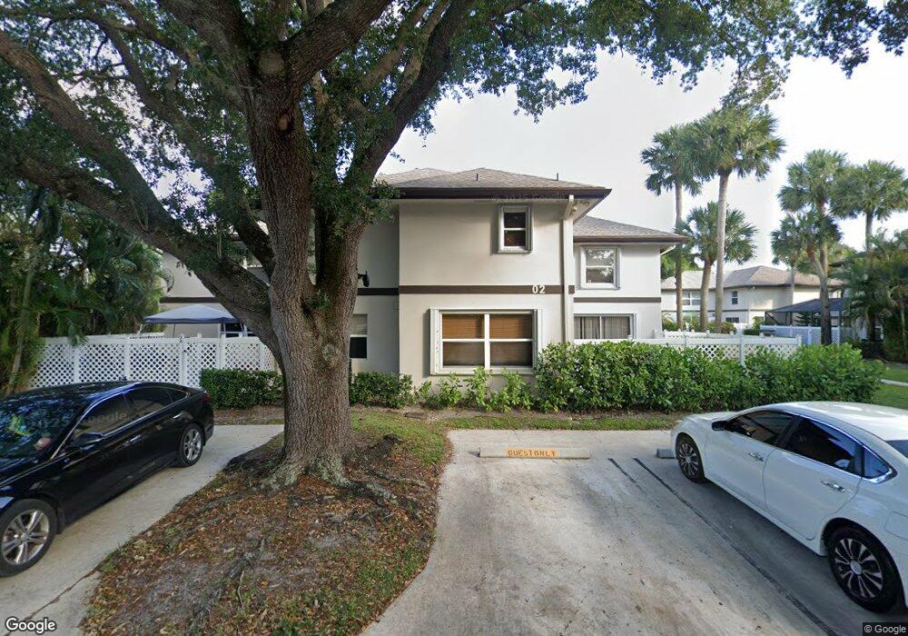 2 Amherst Ct, Royal Palm Beach, FL 33411 - photo 1