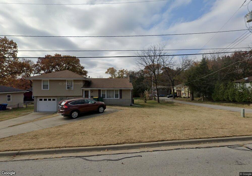 5642 Flint St, Shawnee, KS 66203 - photo 1