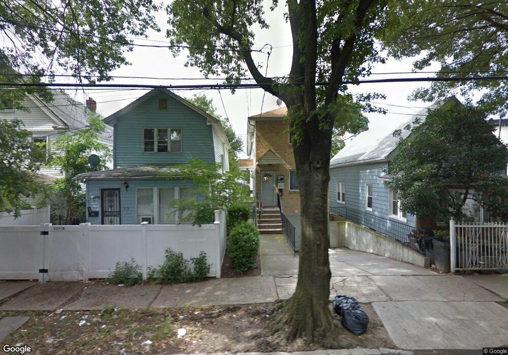 11116 156th St, Jamaica, NY 11433 - photo 1