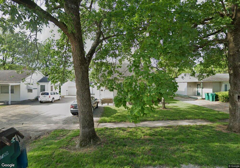 3113 Walnut Ave, Mattoon, IL 61938 - photo 1
