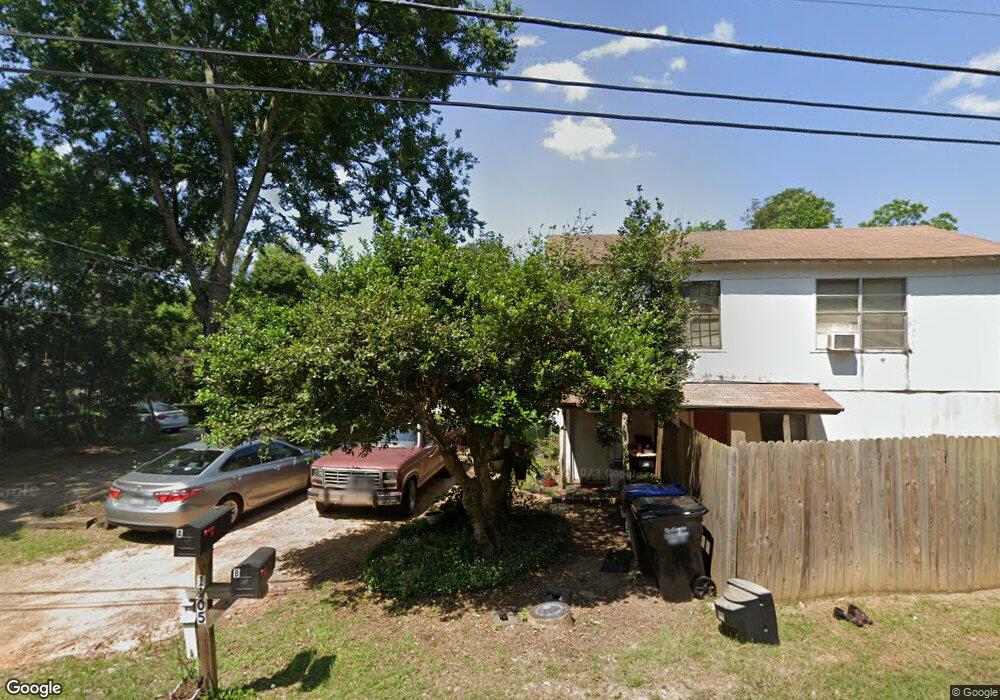 910 Jefferson St, Longview, TX 75601 - photo 1
