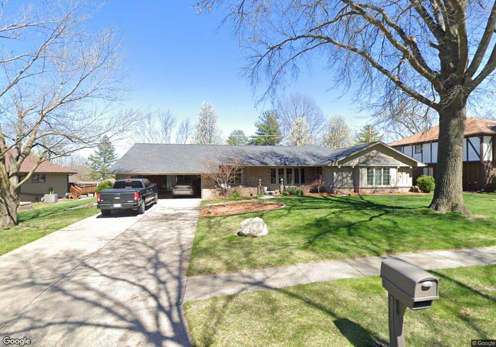 2823 Watrous Ave, Des Moines, IA 50321 - photo 1