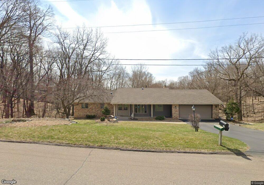 17237 Hampton Ct, Minnetonka, MN 55345 - photo 1