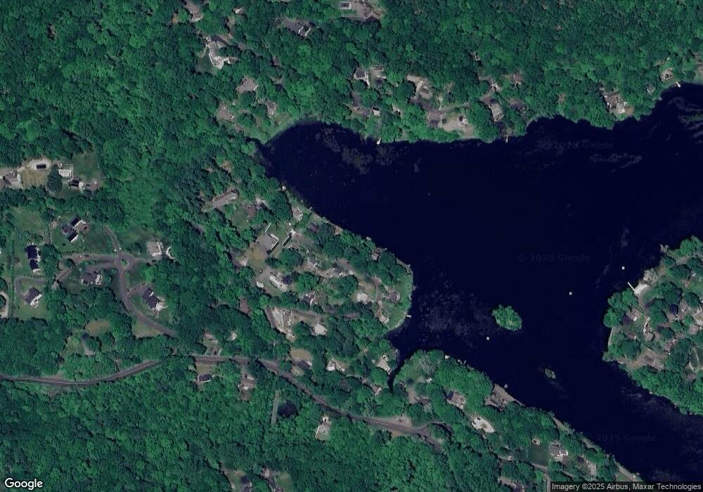 17 Lake Rd, Ridgefield, CT 06877 - photo 1