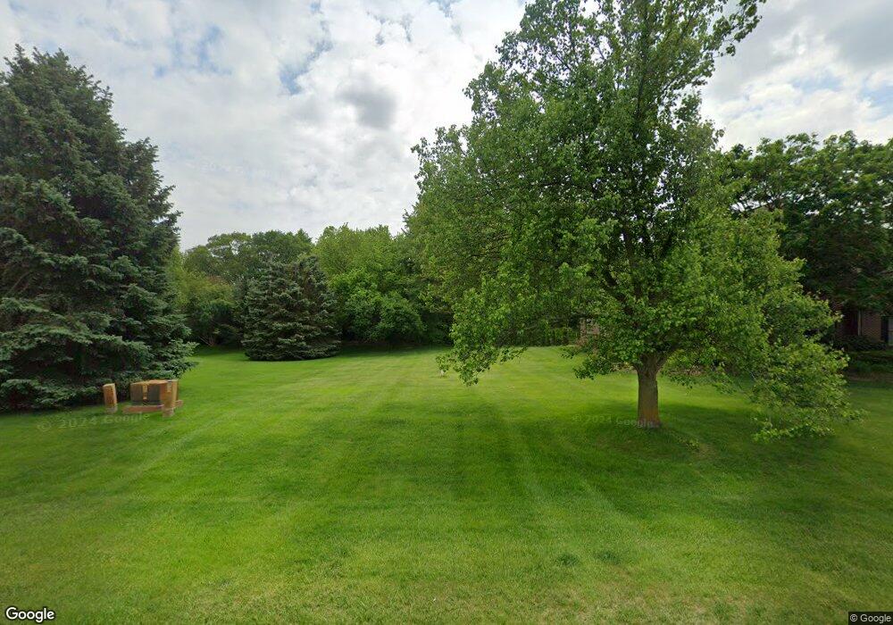 6550 N Maple Rd, Saline, MI 48176 - photo 1