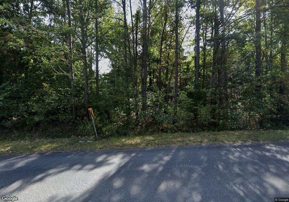 1402 Ellisville Dr, Louisa, VA 23093 - photo 1