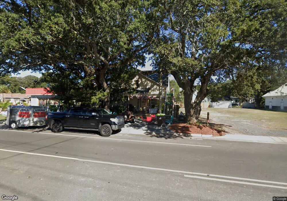 728 N Howe St unit 1, Southport, NC 28461 - photo 1