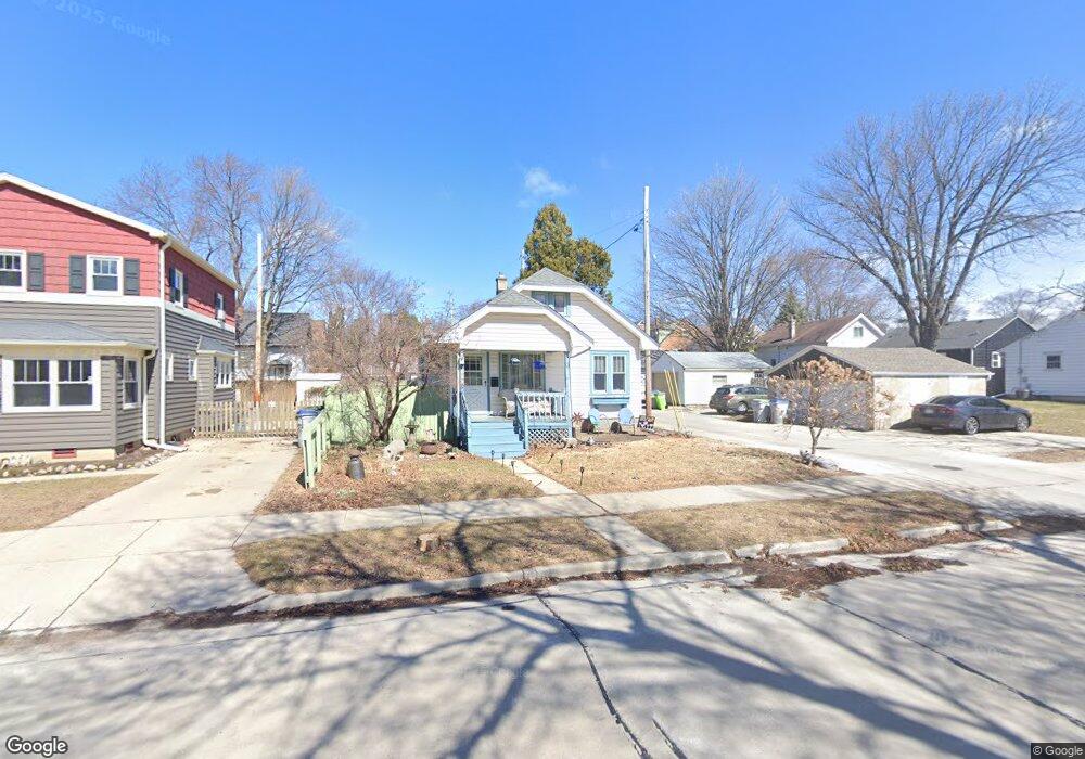 180 W Bolivar Ave, Milwaukee, WI 53207 - photo 1