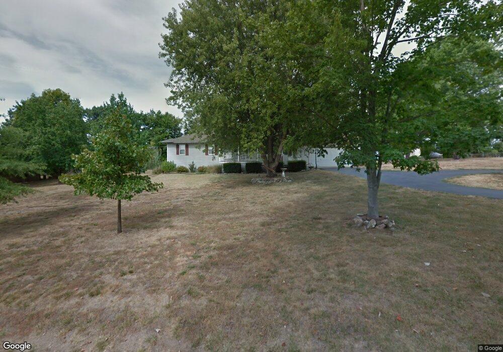 843 S Golden Meadows Dr, Nixa, MO 65714 - photo 1