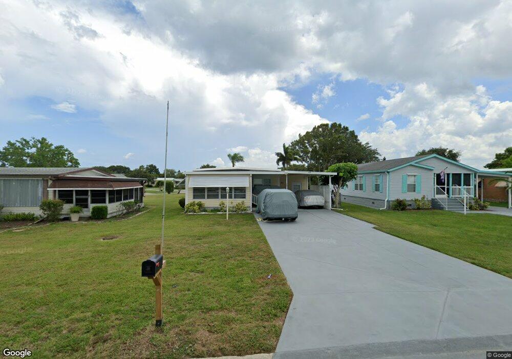 919 Barefoot Blvd, Sebastian, FL 32976 - photo 1