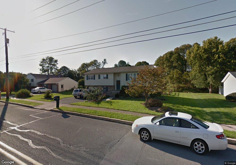 3315 Reedy Rd, Reading, PA 19608 - photo 1