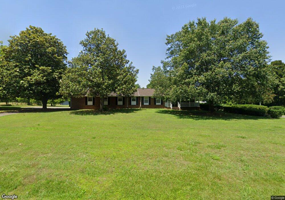 6700 Coltrane Mill Rd, Greensboro, NC 27406 - photo 1