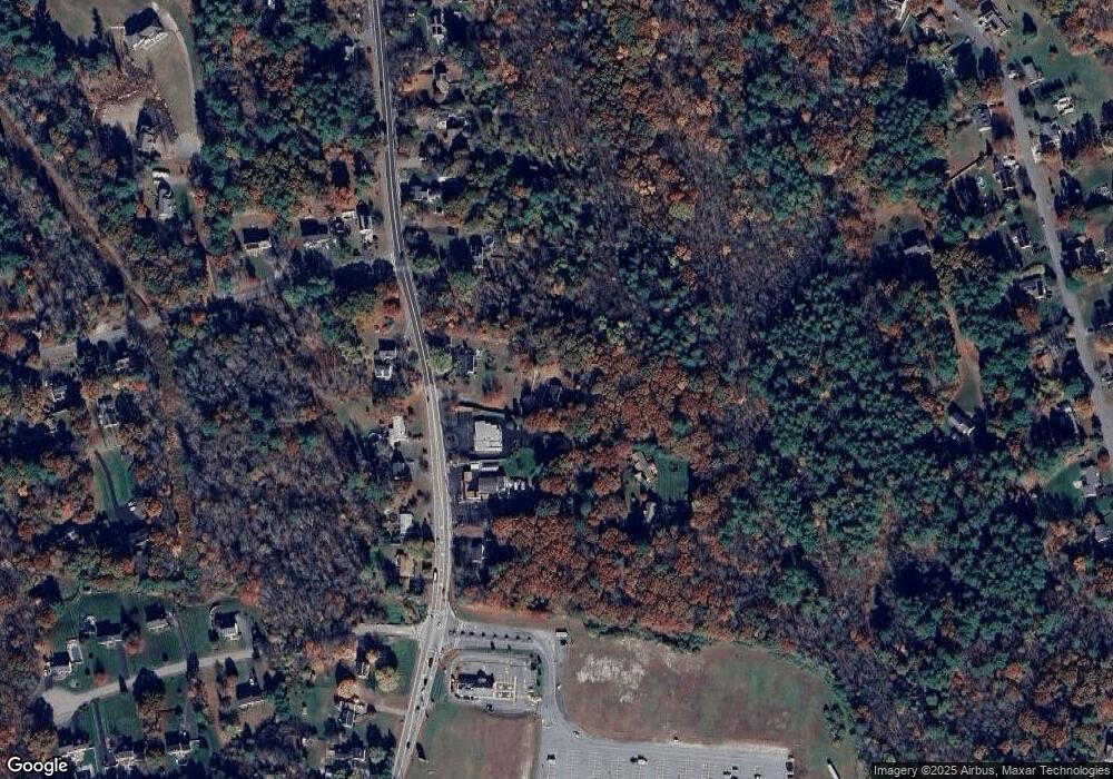 833 S Main St unit 833, Bellingham, MA 02019 - photo 1