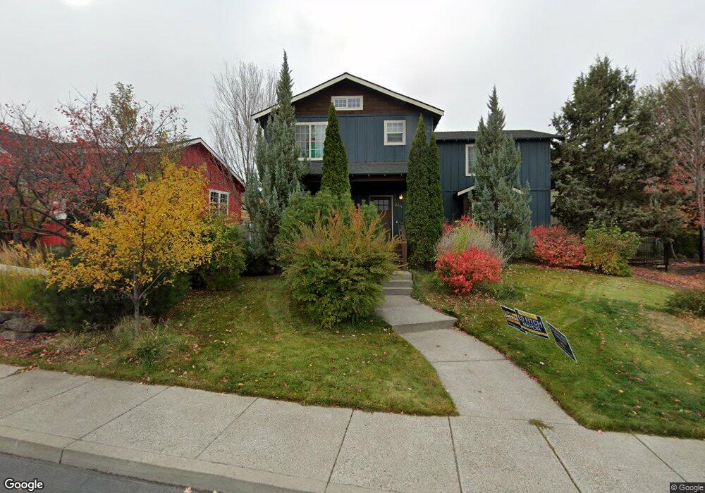 2211 SW 36th Ct, Redmond, OR 97756 - photo 1