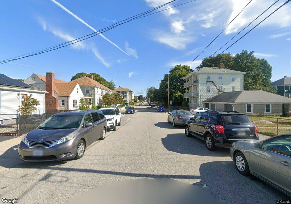 301 Shawmut Ave unit 305, Central Falls, RI 02863 - photo 1