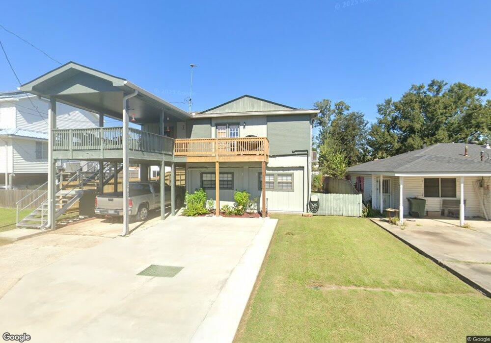 303 Hidalgo Dr, Houma, LA 70363 - photo 1