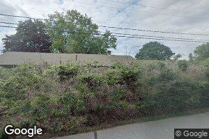 28 Oak St, Gill, MA 01354