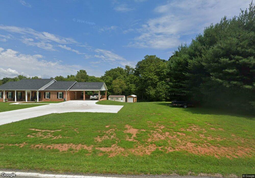 926 Mountain Valley Rd, Axton, VA 24054 - photo 1