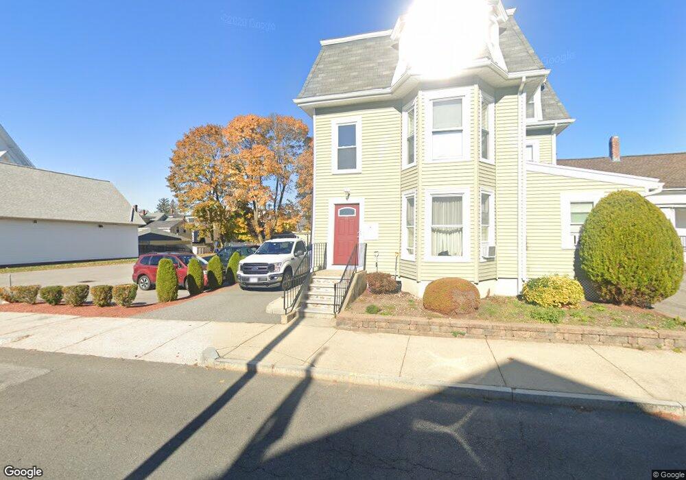 18 Common St unit 18A, Stoneham, MA 02180 - photo 1