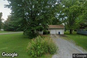 402 S Poplar St, Sesser, IL 62884
