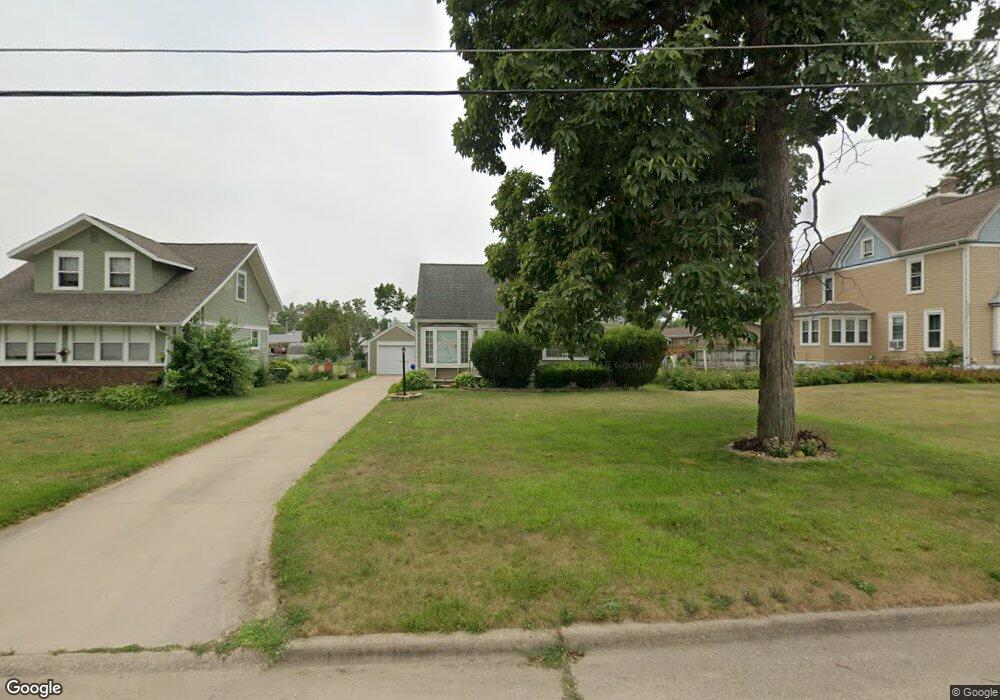 287 24th Ave SW, Cedar Rapids, IA 52404 - photo 1