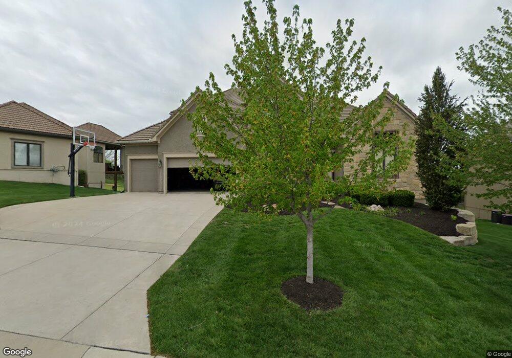 20214 W 92nd St, Lenexa, KS 66220 - photo 1