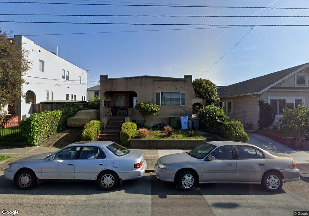 1412 Russell St, Berkeley, CA 94702 - photo 1