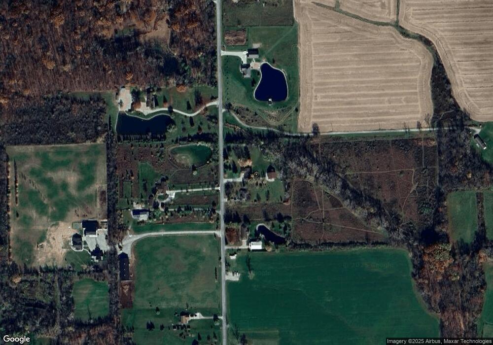 18306 Killian Rd, Spencerville, IN 46788 - photo 1