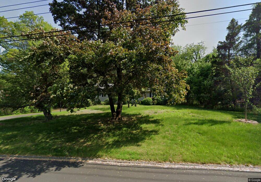 22 Pilgrim Ln, Trumbull, CT 06611 - photo 1