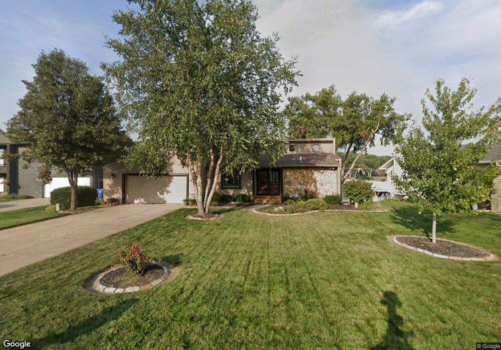 16511 Hilo Cir, Papillion, NE 68046 - photo 1