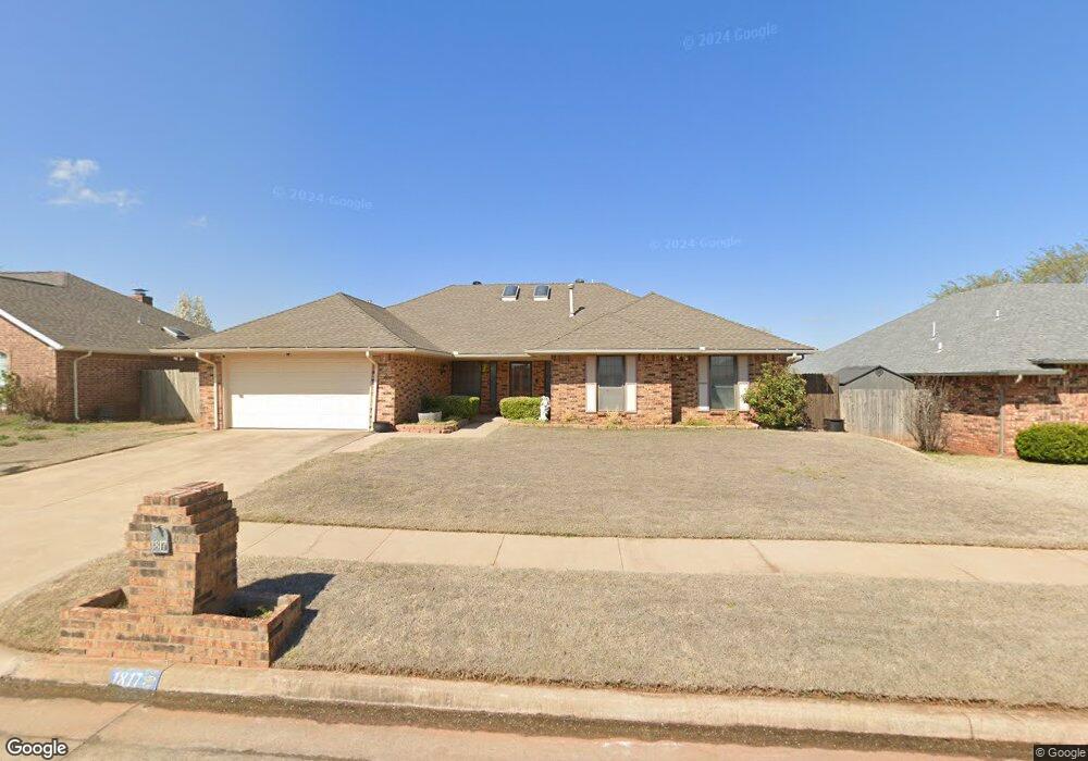 1817 E Main St, Moore, OK 73160 - photo 1