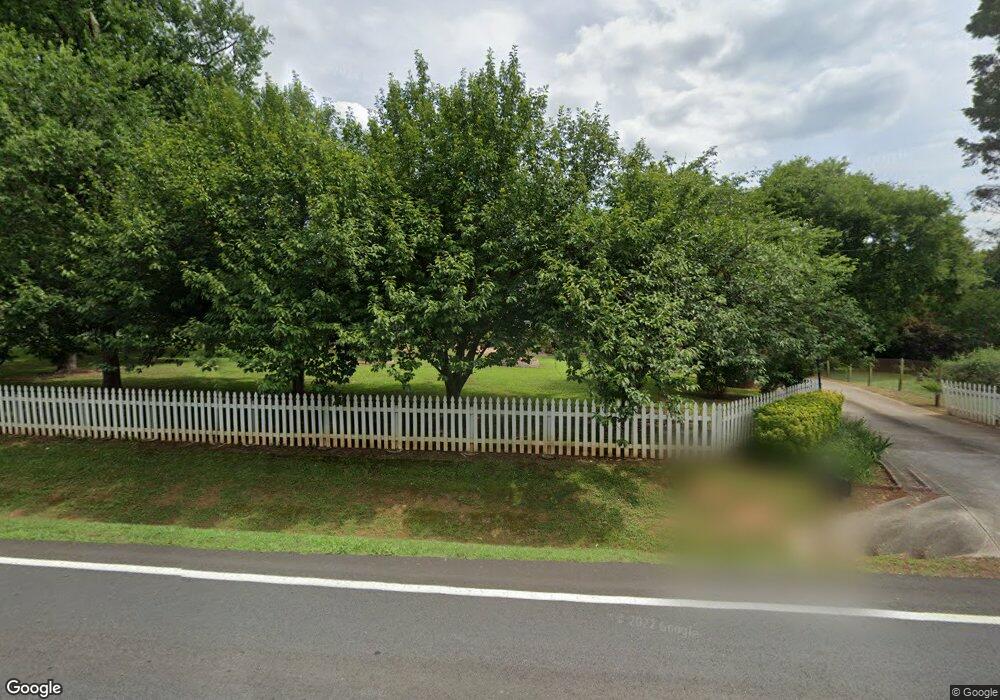 2062 E Cherokee Dr, Woodstock, GA 30188 - photo 1