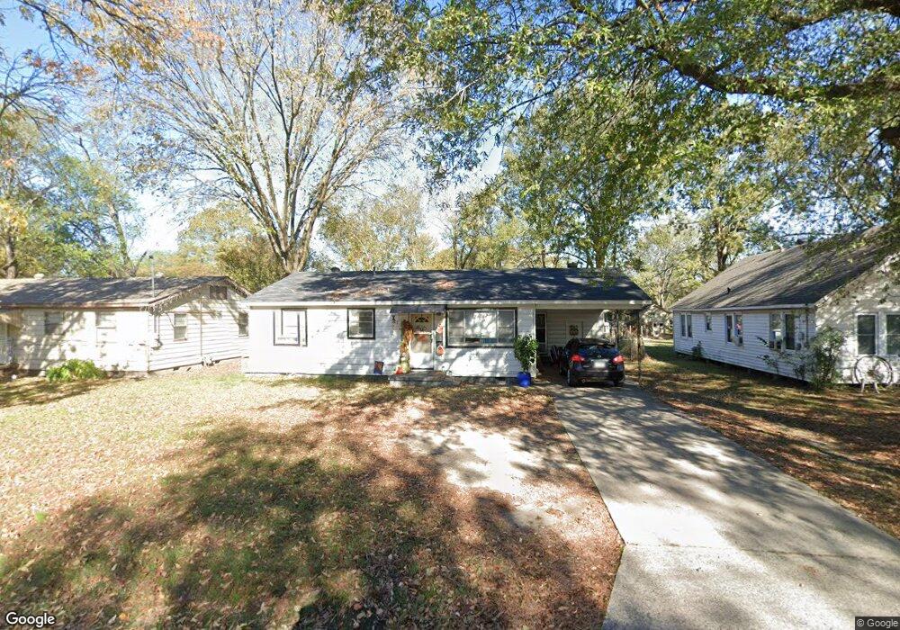 407 E 13th St, Stuttgart, AR 72160 - photo 1