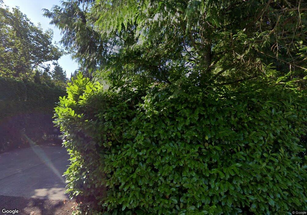 9015 SE 48th St, Mercer Island, WA 98040 - photo 1