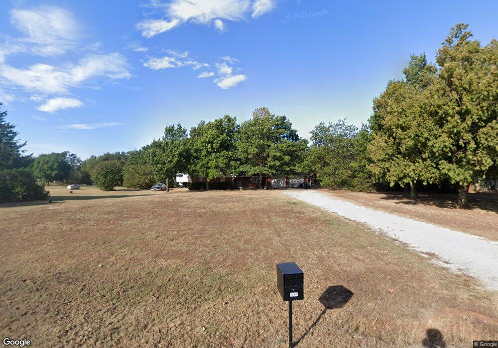 9864 Hickory Hollow Rd, Shawnee, OK 74804 - photo 1