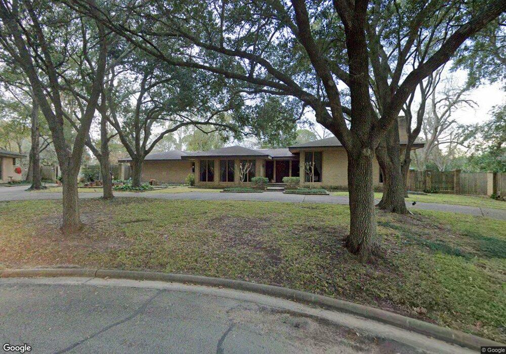 502 Bayou Dr, Richmond, TX 77469 - photo 1