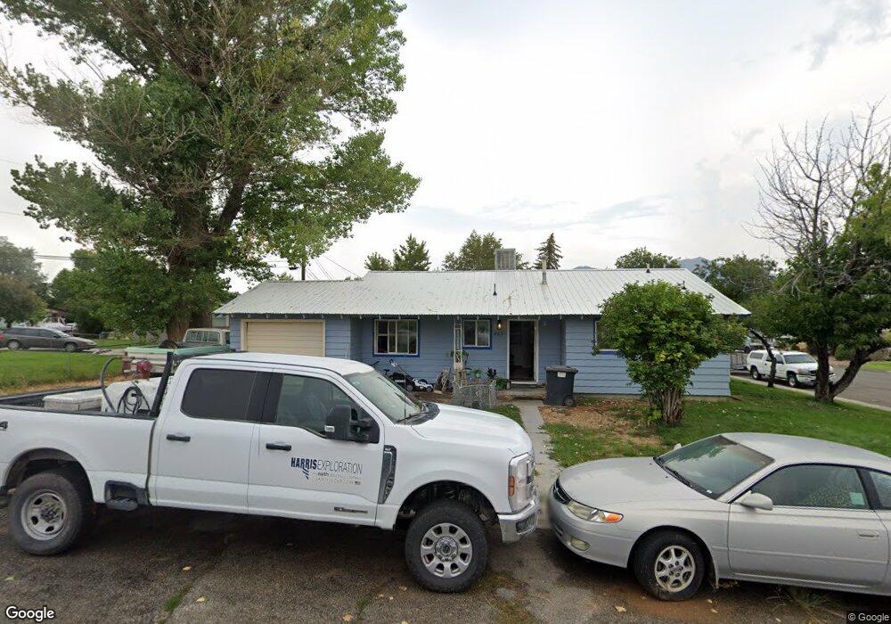 405 Circle Dr, Winnemucca, NV 89445 - photo 1