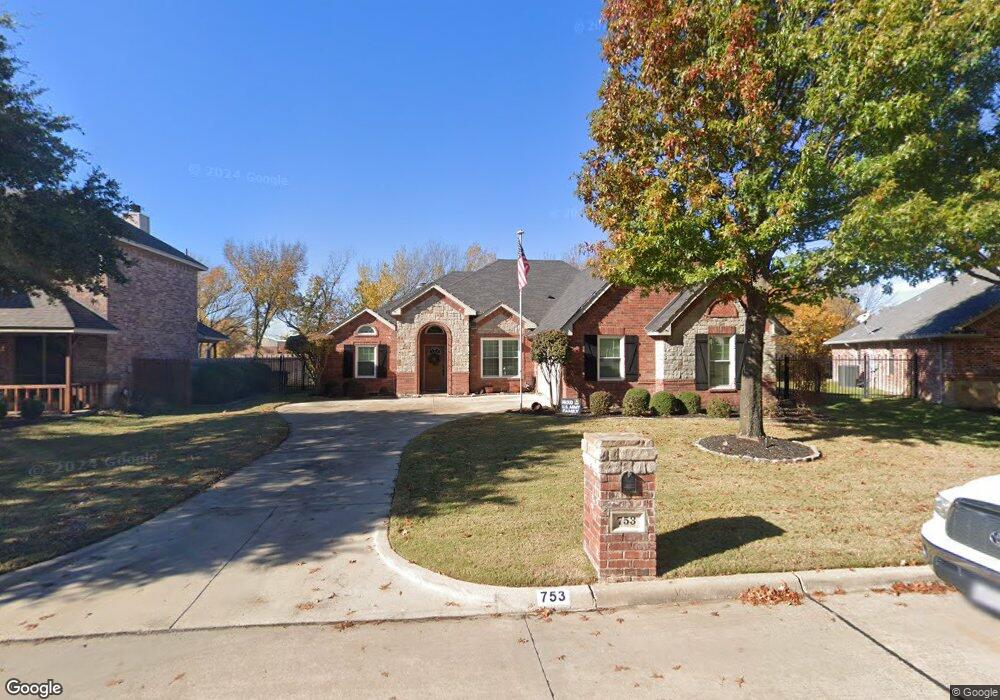 753 Trails End Cir, Hurst, TX 76054 - photo 1