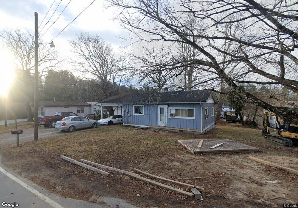 601 E Prince Rd, Hendersonville, NC 28792 - photo 1