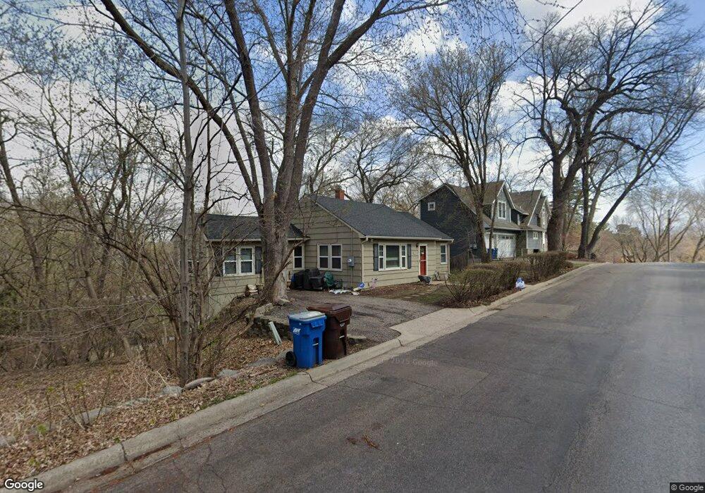 629 3rd Ave, Excelsior, MN 55331 - photo 1