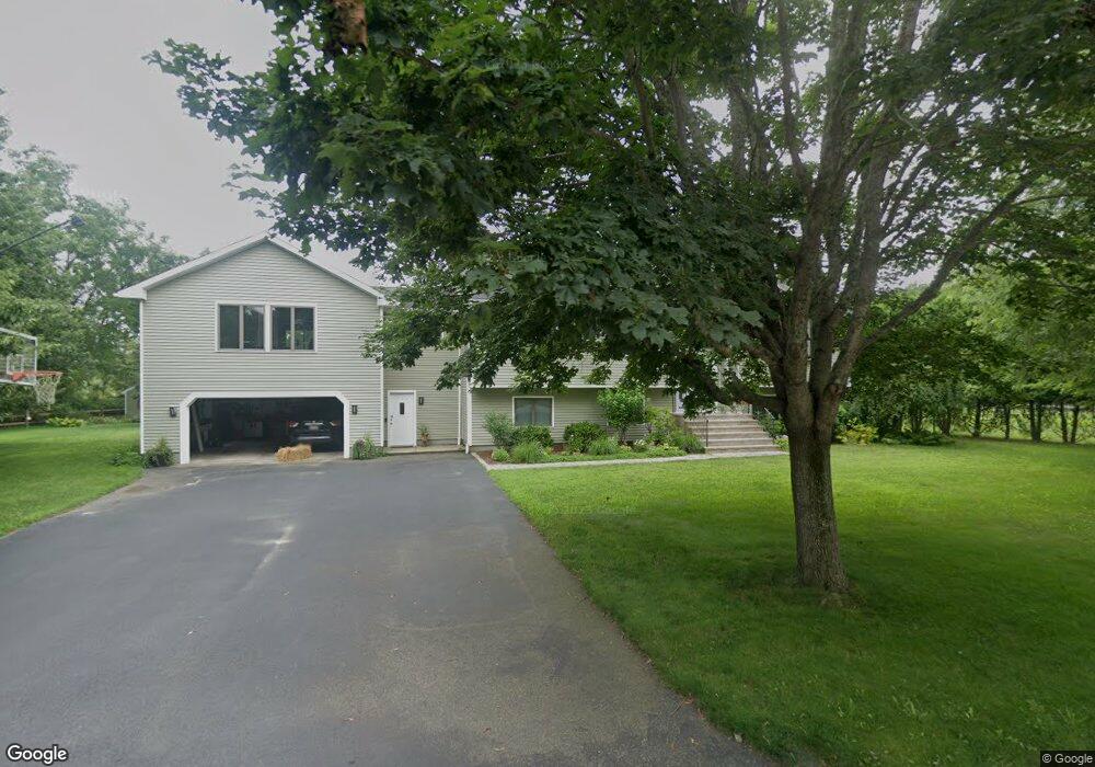 12 Longmeadow Rd, North Dartmouth, MA 02747 - photo 1