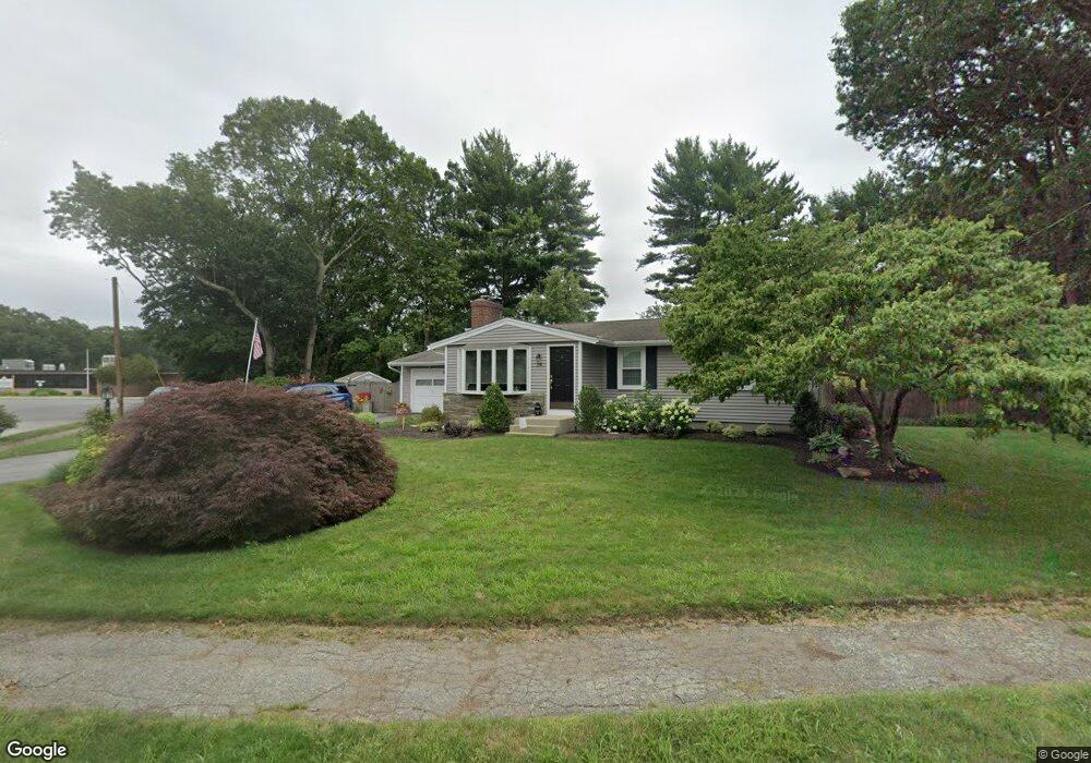76 Deborah Rd, Warwick, RI 02888 - photo 1