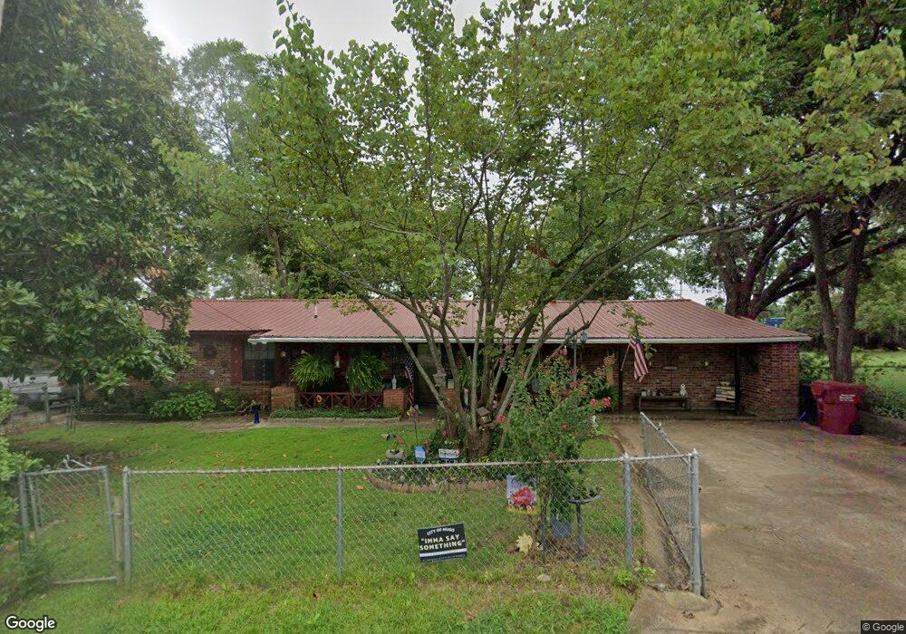 705 W Duke St, Hugo, OK 74743 - photo 1