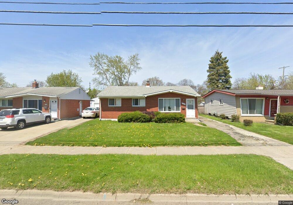 809 E Hemphill Rd, Flint, MI 48507 - photo 1