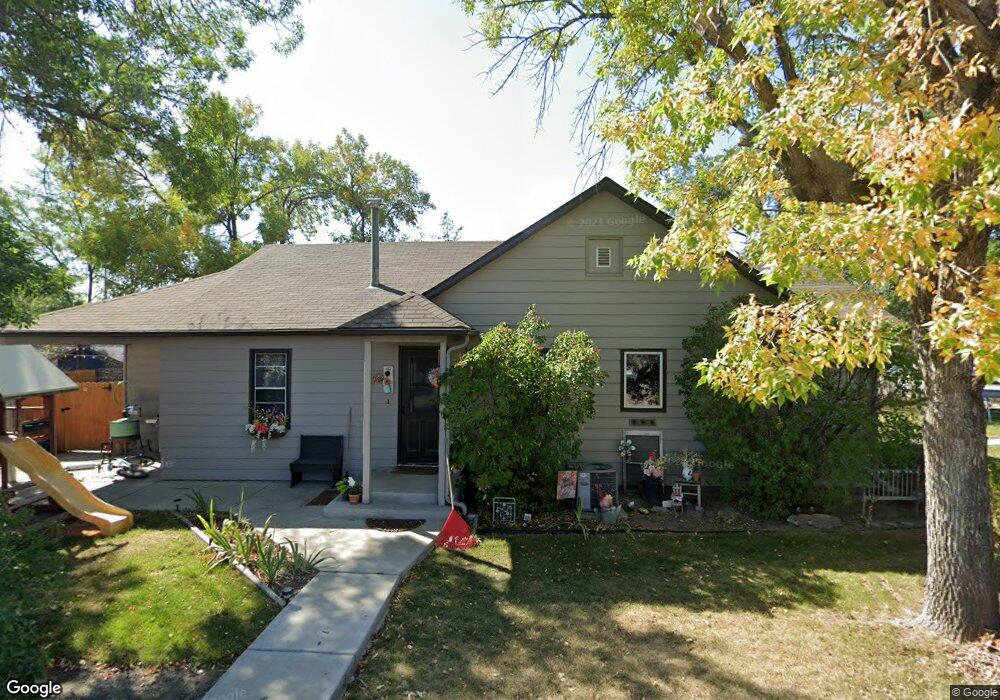 811 E 2nd Ave N, Columbus, MT 59019 - photo 1