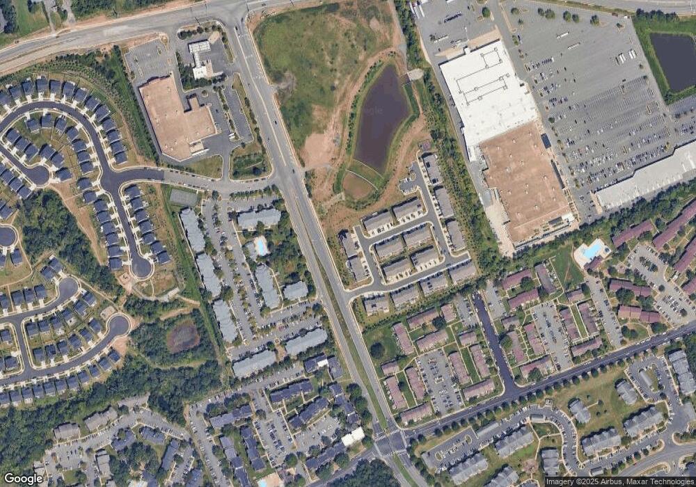 7452 Wilmer Way, Manassas, VA 20109 - photo 1